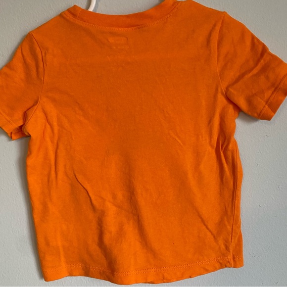 Old Navy Disney Mickey Mouse pumpkin Tshirt - Picture 9 of 10
